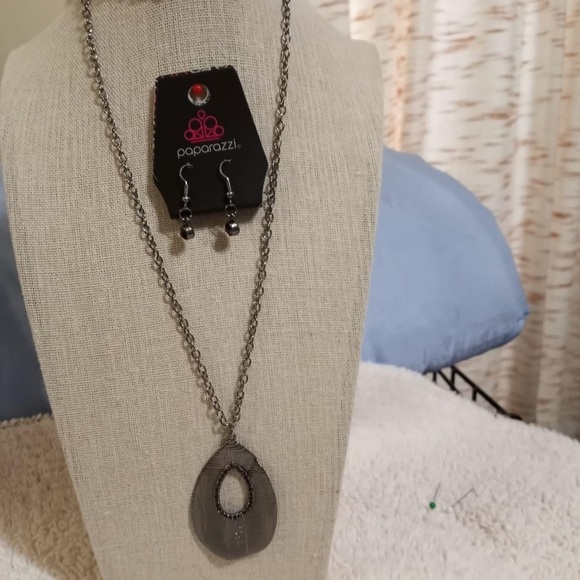 Paparazzi Stop, Teardrop, and Roll-Multi. NWT - Picture 2 of 3